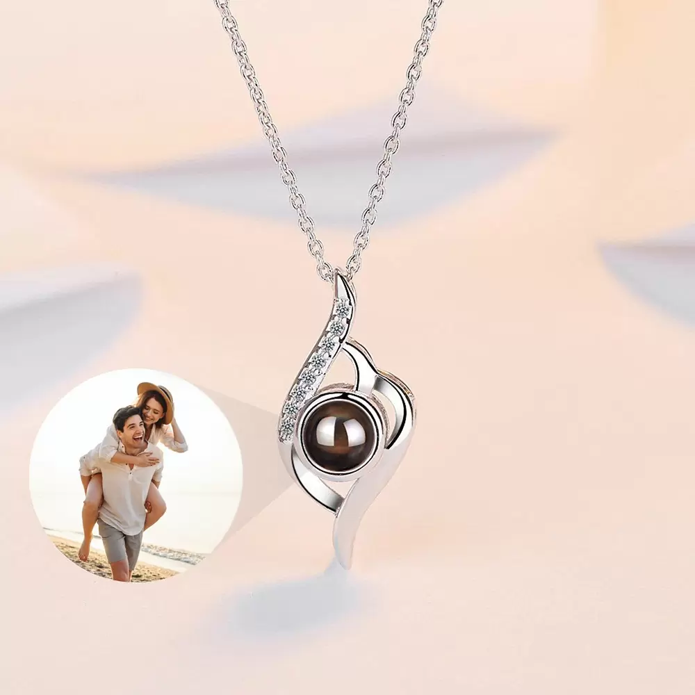 Sunflower Photo Projection Necklace - Personalised 3D Crystals, Glass  Gifts, Photo Gifts